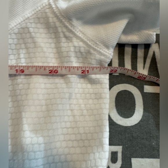 NWT Men’s Izod Perform X, Perform X, cool, T-shirt. - Picture 6 of 15